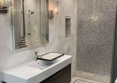 Bathroom 18